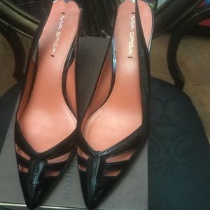 Sling back patent leather